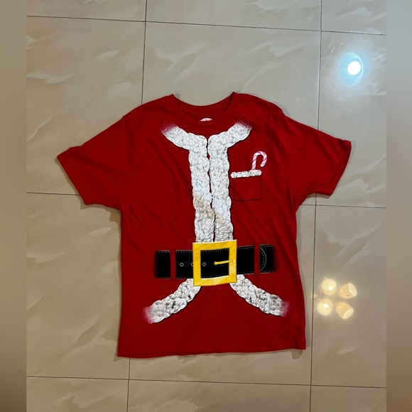 Ugly Christmas Men's 'Gold Buckle Santa' Short Sleeve T-Shirt Red Size M (38-40) - Picture 4 of 16